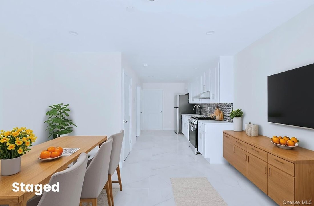 House in New York, New York, United States 4 - 16979885