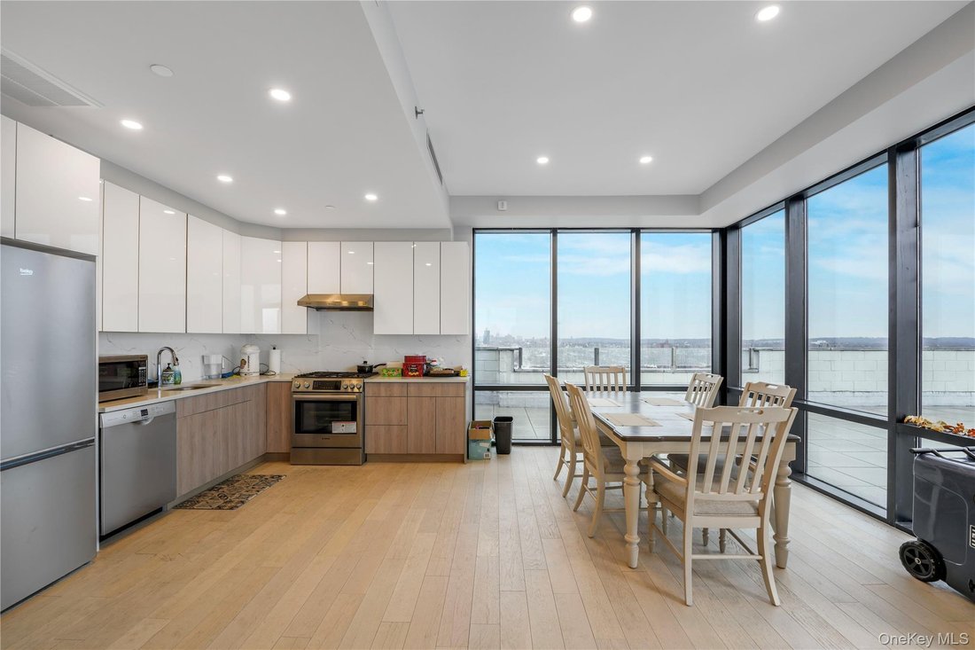 Condo in New York, New York, United States 3 - 16978099