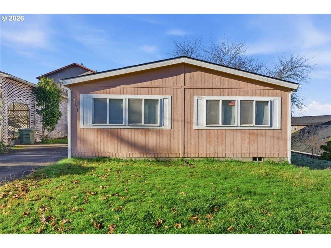 House in Kalama, Washington, United States 1 - 16985877
