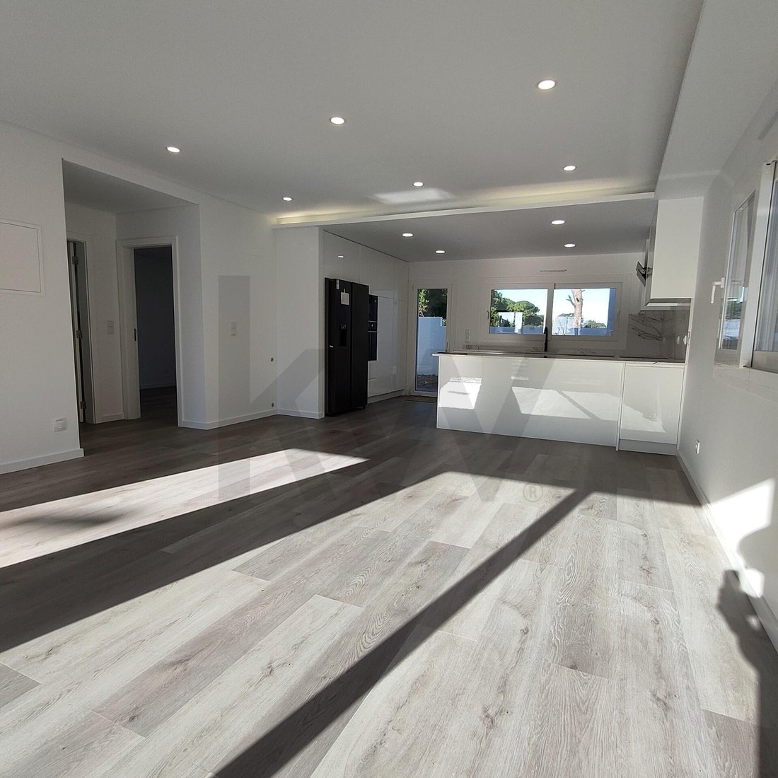 Townhouse in Charneca de Caparica e Sobreda, Setubal, Portugal 5 - 16985453