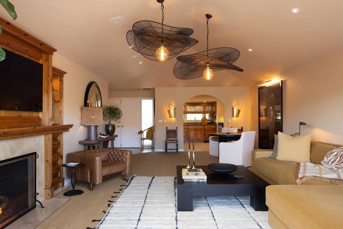 Condo in Carmel-by-the-Sea, California, United States 5 - 16983236
