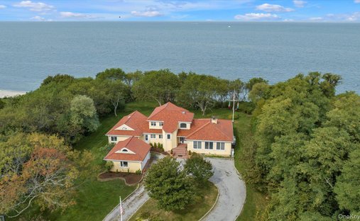 House in Cutchogue, New York, United States 1