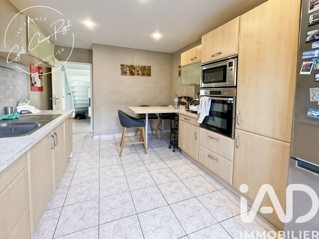 House in Cottages, Tremblay-en-France, France 4 - 16982302