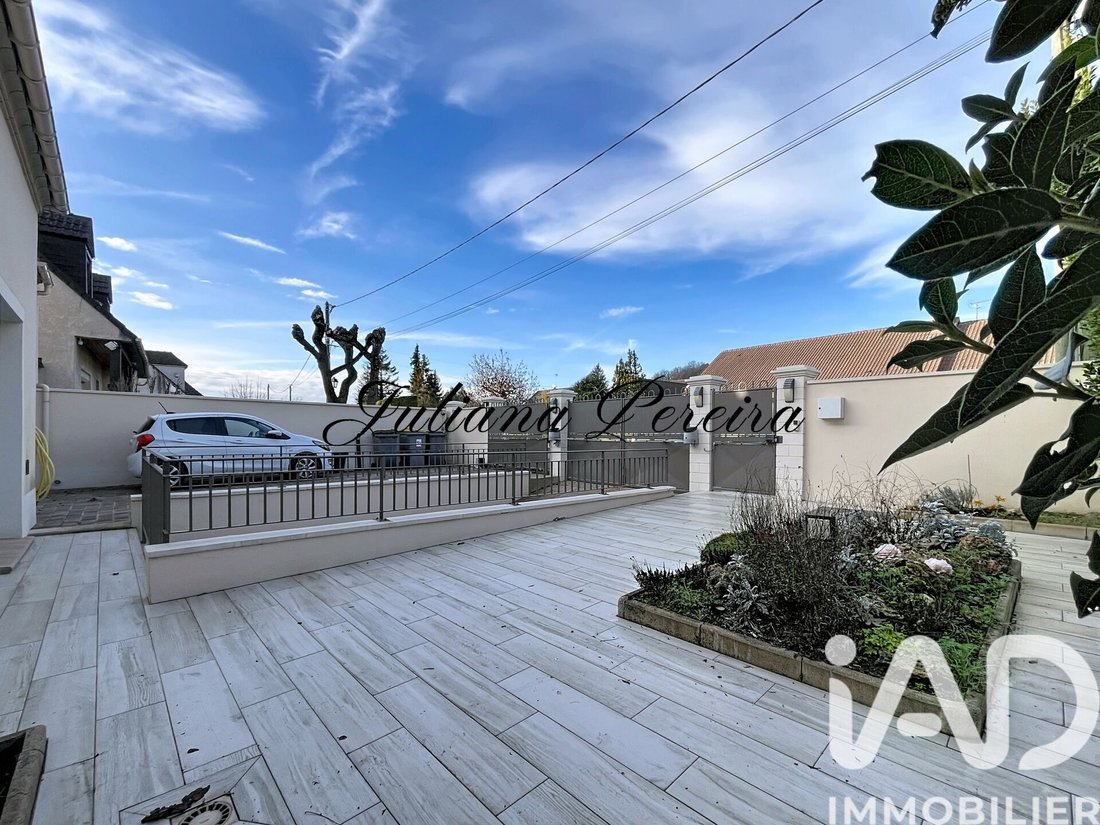 House in Issou, Ile-de-France, France 3 - 16982374