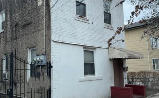 House in New York, New York, United States 1