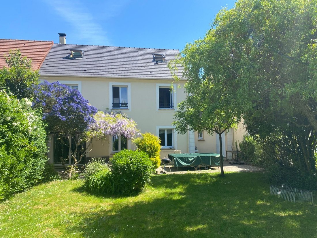 House in Toussus-le-Noble, Ile-de-France, France 1 - 16750910