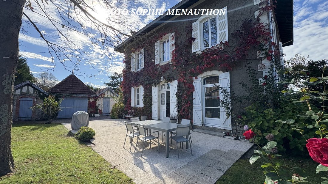 House in Saint-Martin-de-Seignanx, Nouvelle-Aquitaine, France 1 - 16984104