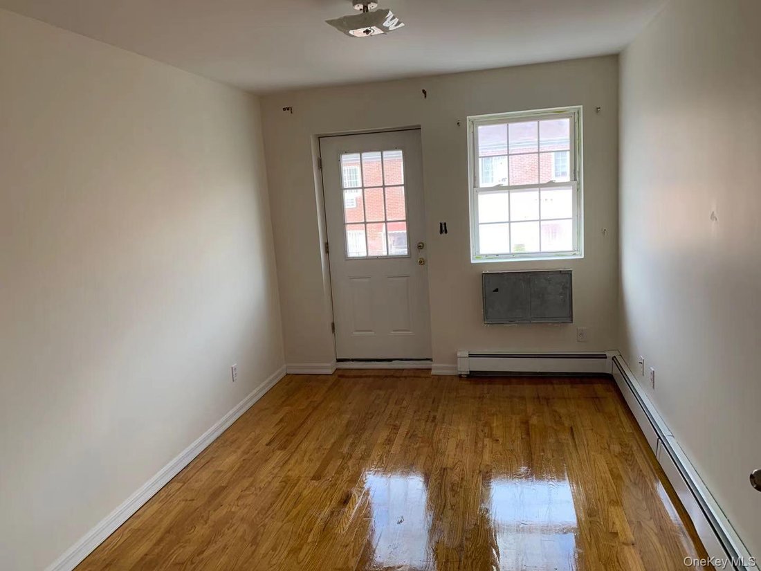 House in New York, New York, United States 2 - 16980168