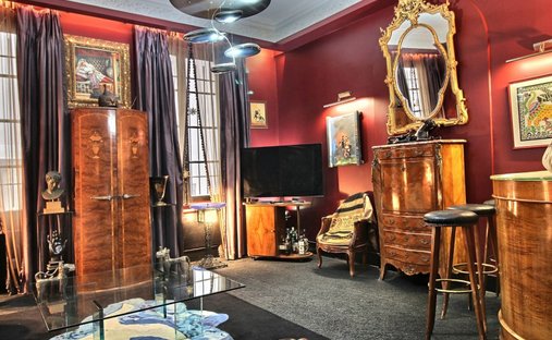Apartment in Saint Philippe du Roule, Paris 8e Arrondissement, Paris 1