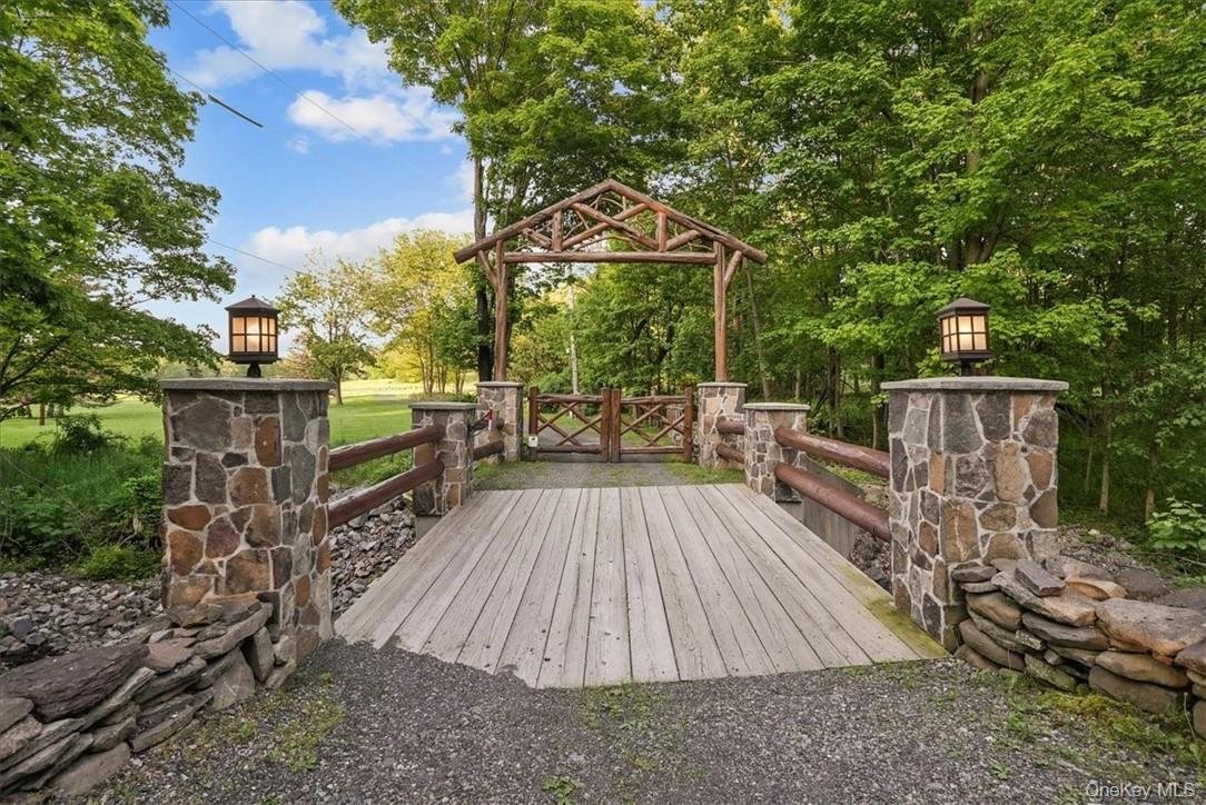 House in Washingtonville, New York, United States 2 - 16980827