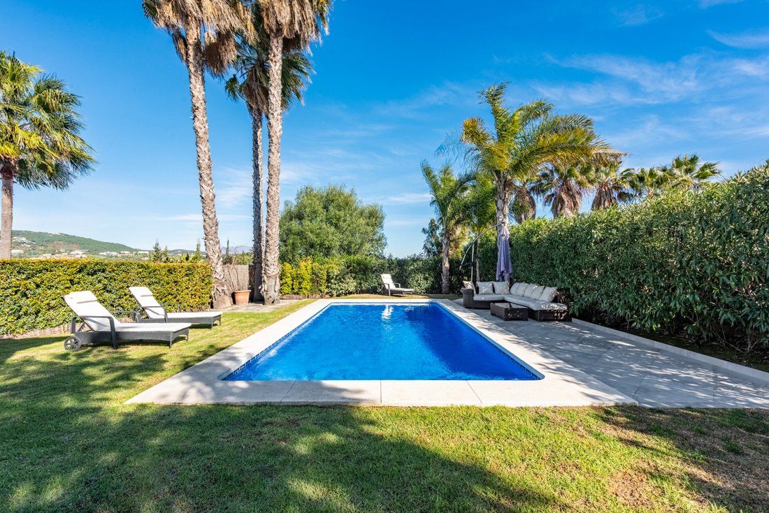 Villa in Sotogrande, San Roque, Andalusia 2 - 16985906