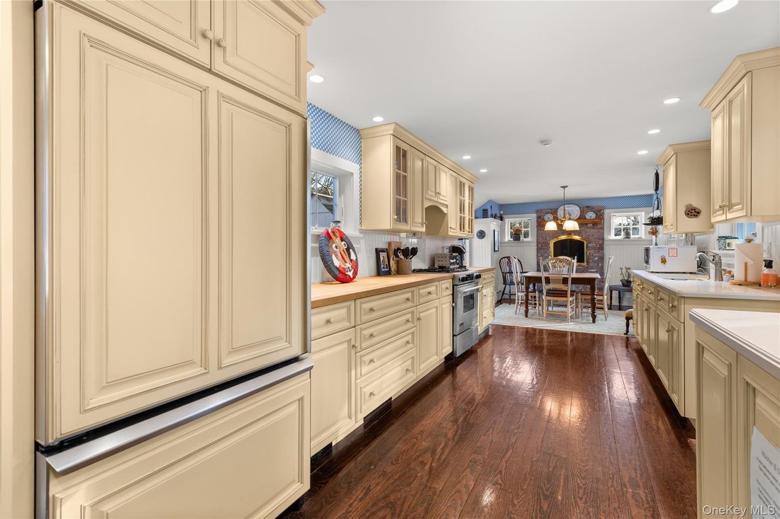 House in Southold, New York, United States 4 - 16980665
