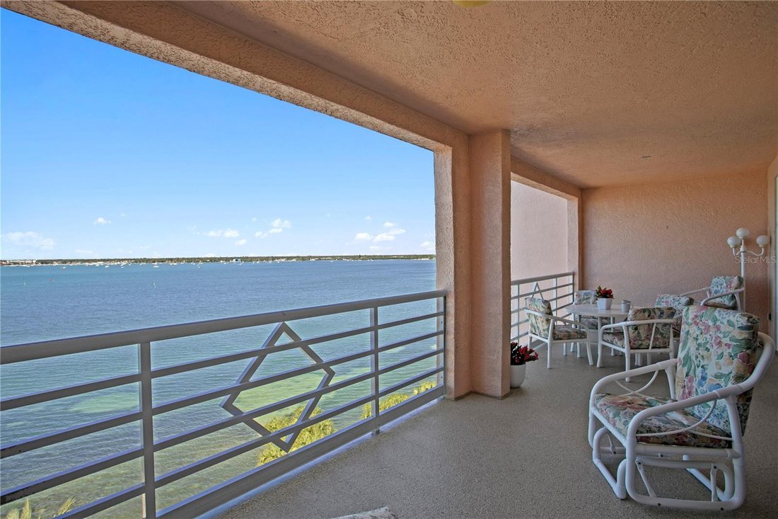 Condo in St. Petersburg, Florida, United States 4 - 16984259