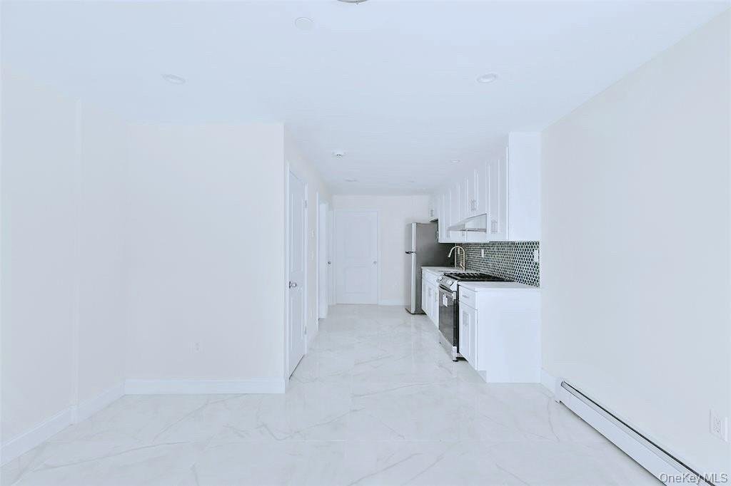 House in New York, New York, United States 5 - 16979885