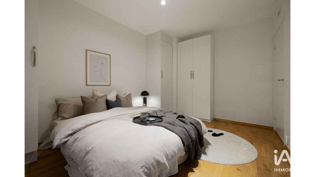 Apartment in Villiers-L. Michel, Levallois-Perret, France 4 - 16982354