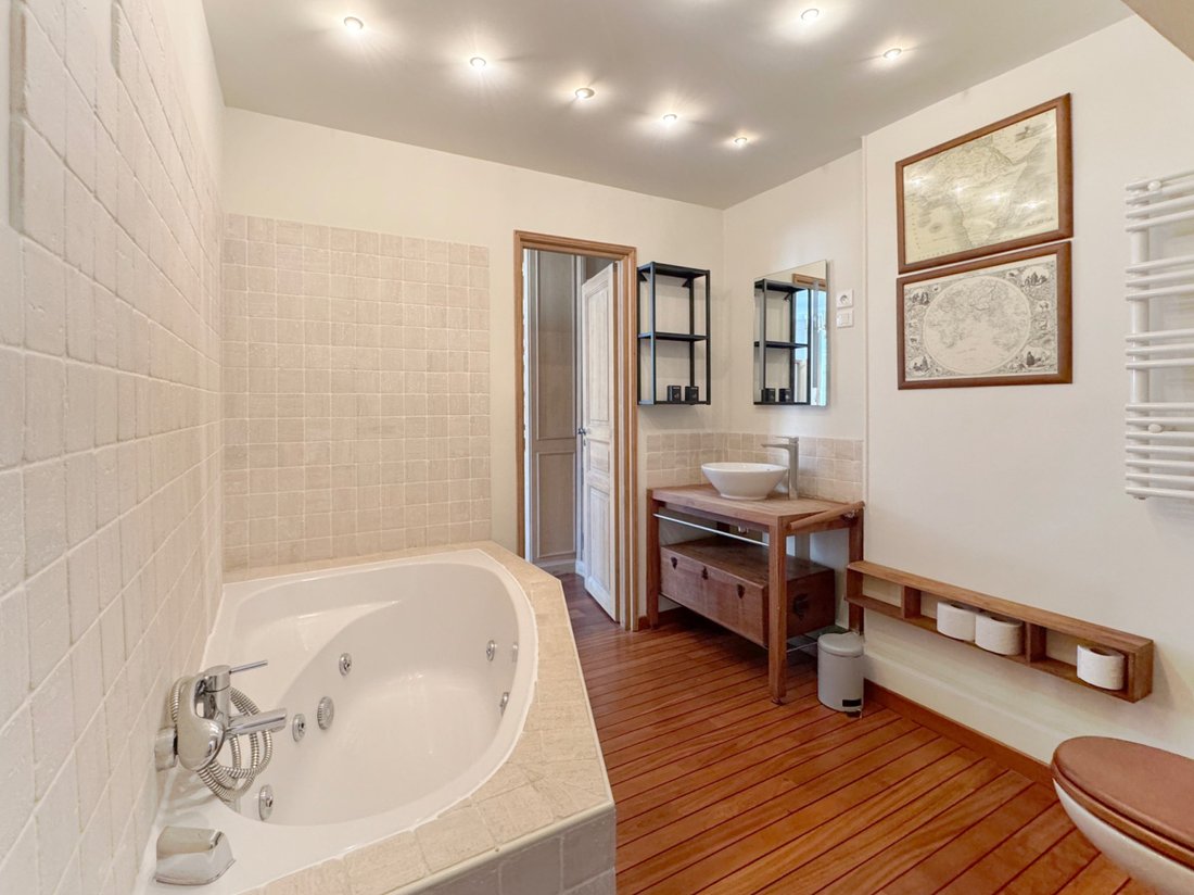 Apartment in Pereire-Malesherbes, Paris 17e Arrondissement, Paris 4 - 16983530