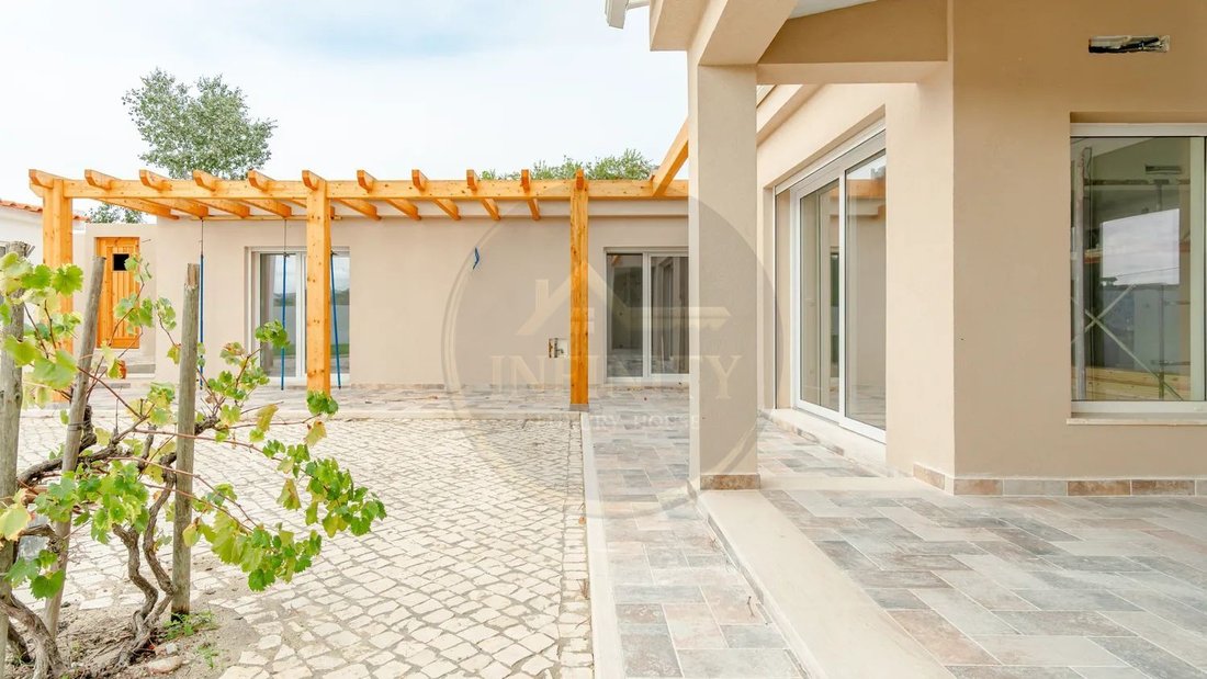 Villa in Setubal, Setubal, Portugal 2 - 16981841