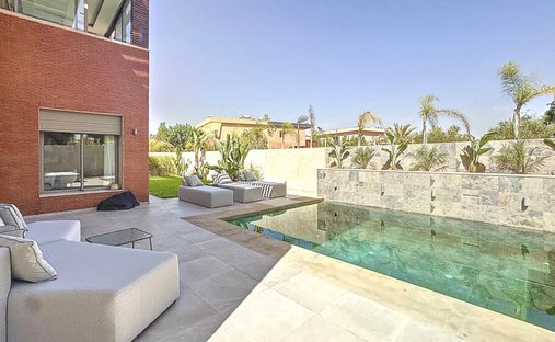 Villa in Menara, Marrakesh-Safi, Morocco 1