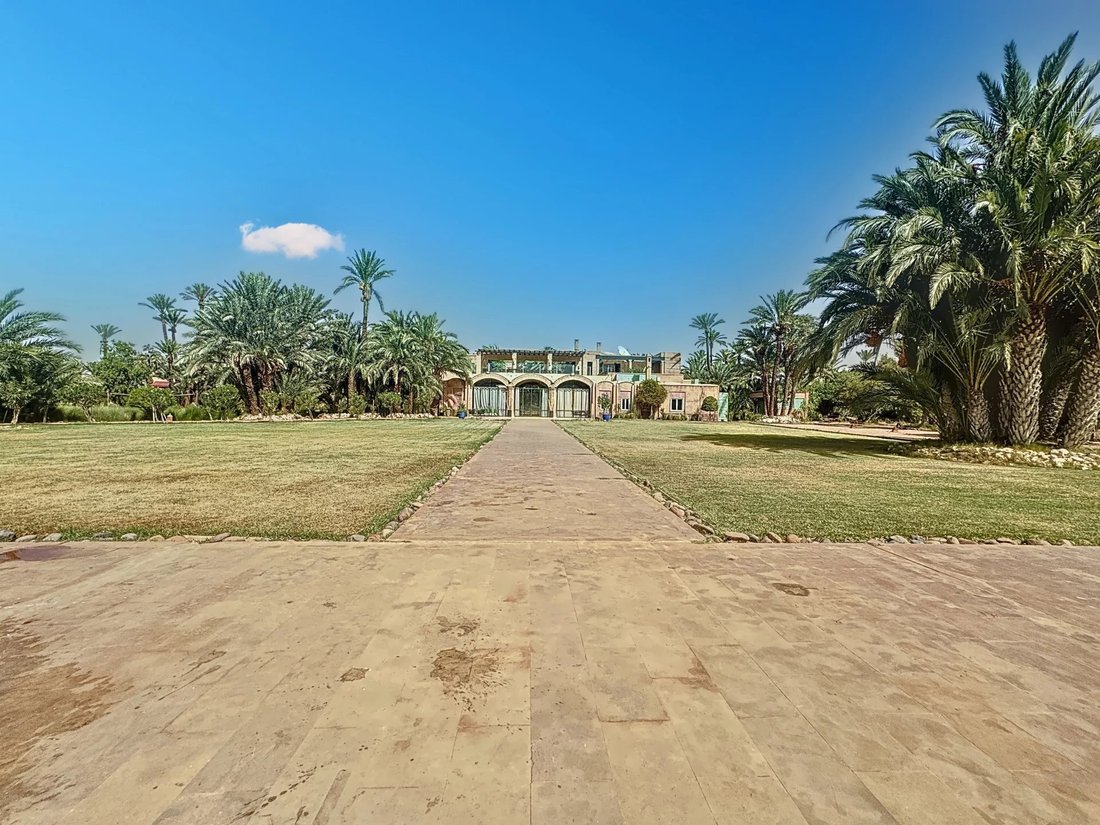 Villa in Lahebichate, Marrakesh-Safi, Morocco 4 - 14873582