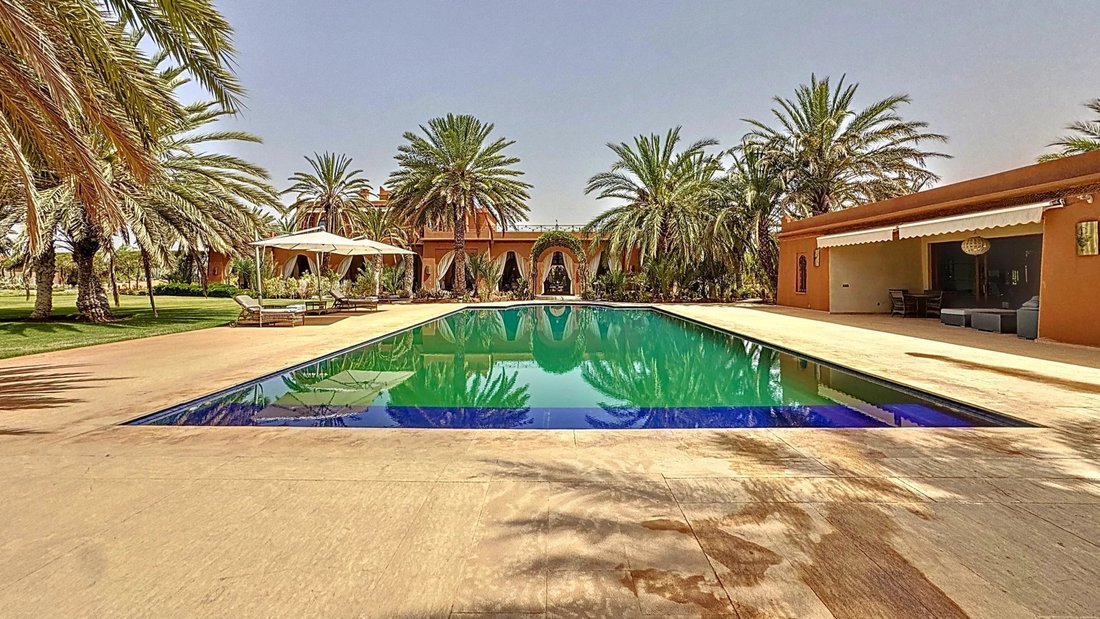 Villa in Annakhil, Marrakesh-Safi, Morocco 1 - 16220564
