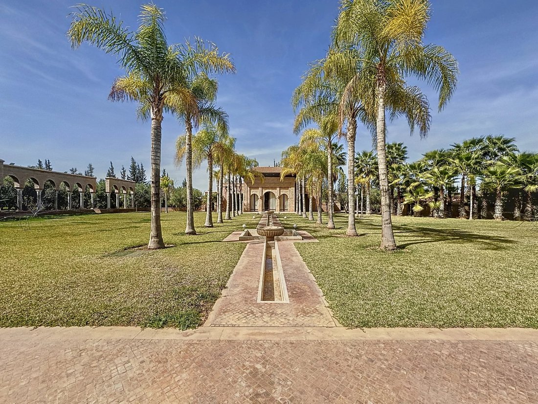 Villa in Menara, Marrakesh-Safi, Morocco 1 - 15542378