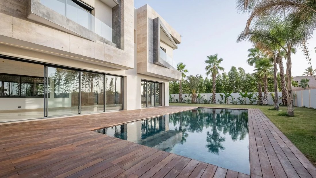 Villa in Annakhil, Marrakesh-Safi, Morocco 1 - 15016400