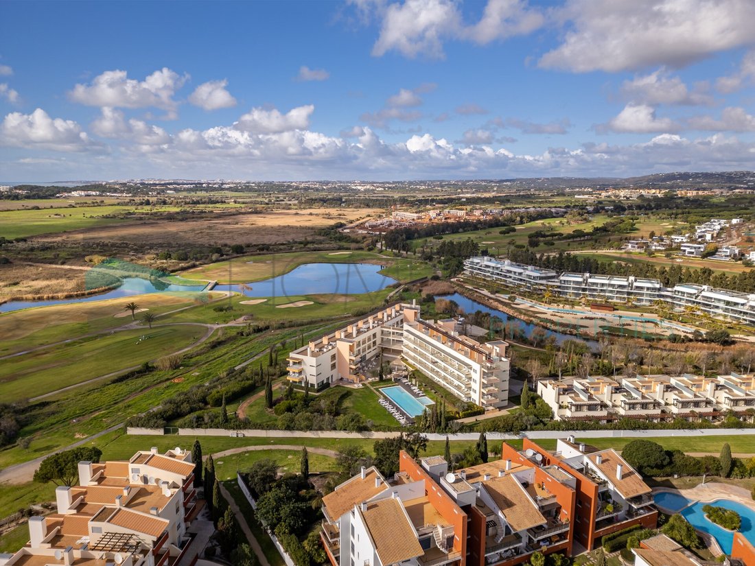 Apartment in Vilamoura, Quarteira, Algarve 1 - 16017533