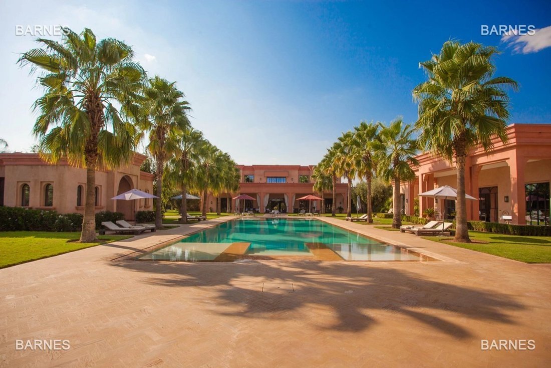Villa in Menara, Marrakesh-Safi, Morocco 2 - 12086988
