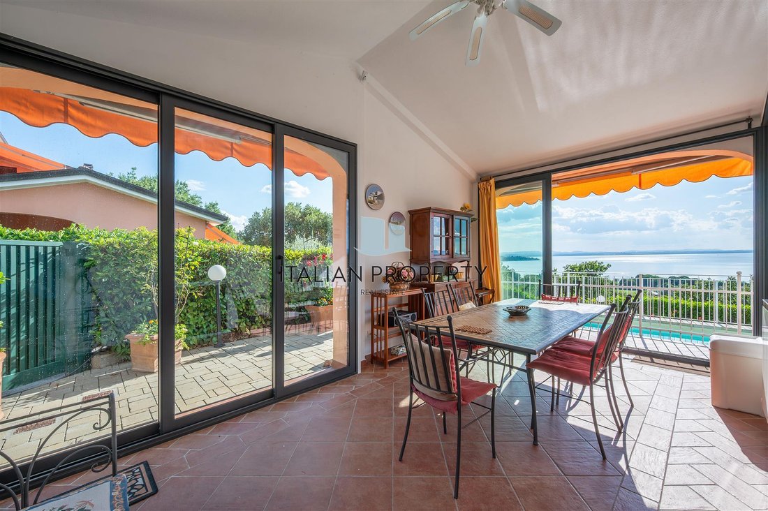Villa in Magione, Umbria, Italy 5 - 16987224