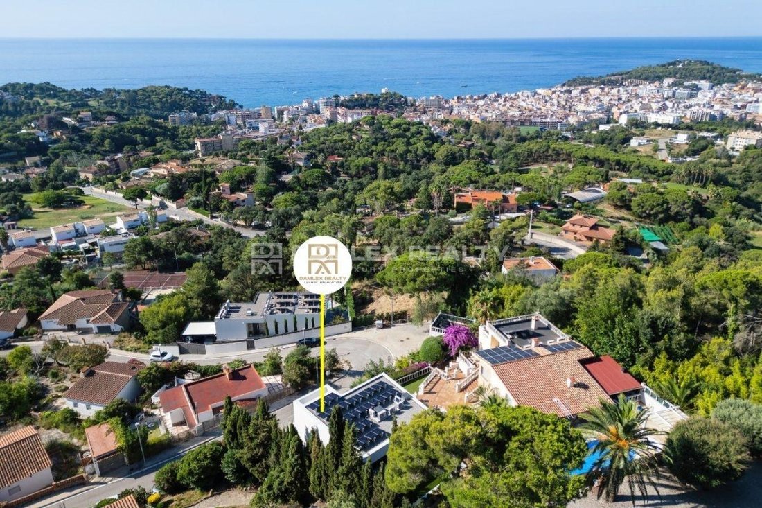House in Lloret de Mar, Catalonia, Spain 4 - 16986496