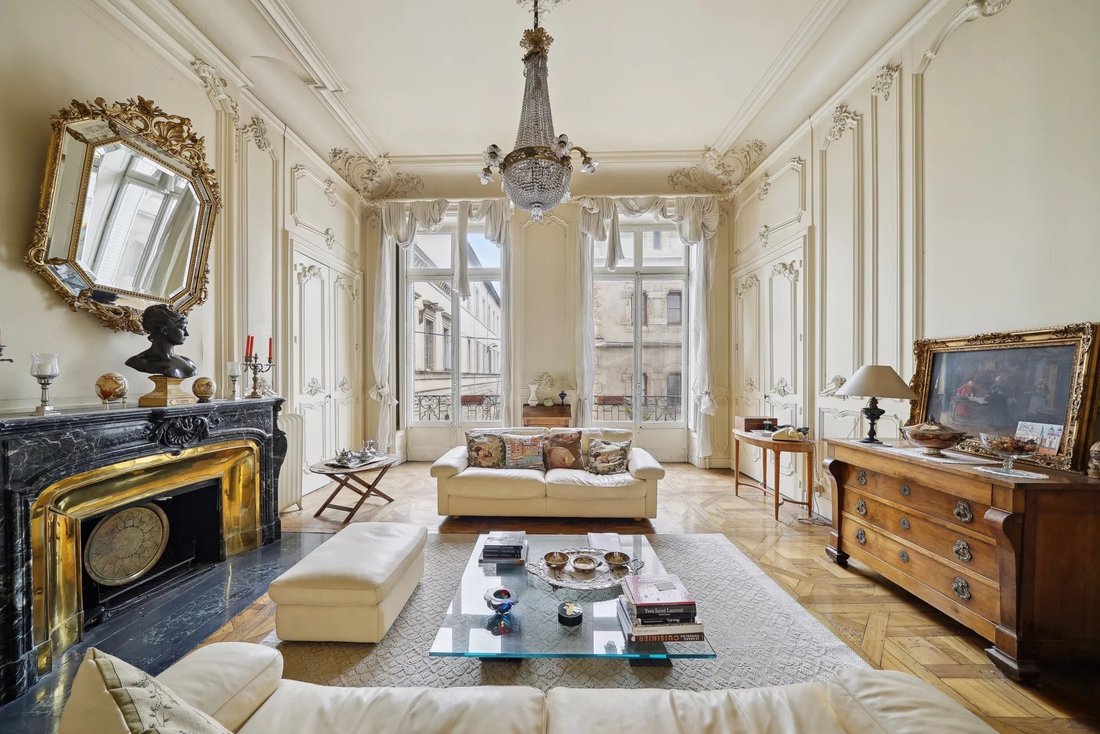 Apartment in Cordeliers-Célestins-Bourse, Lyon 2e Arrondissement, Lyon 1 - 15936354