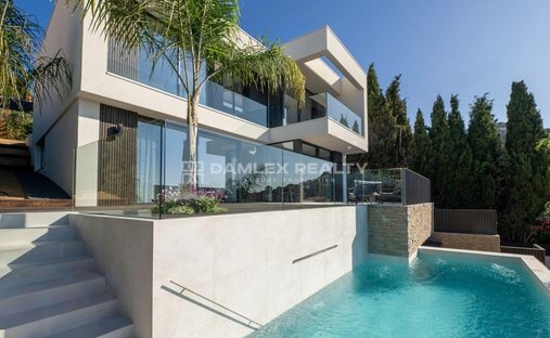 House in Lloret de Mar, Catalonia, Spain 1