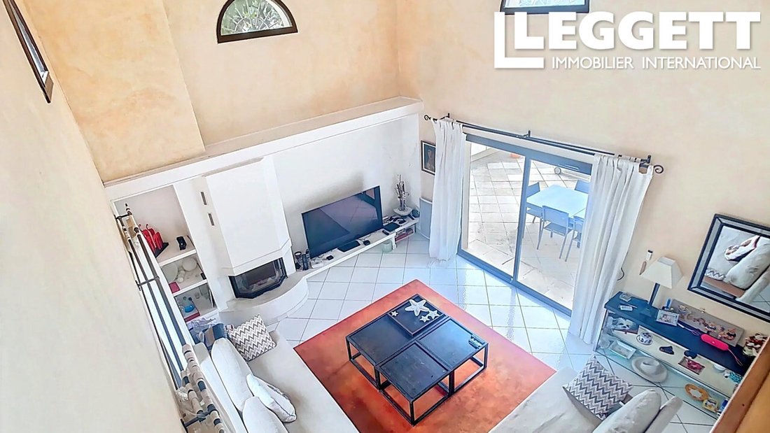 House in Village, Villeneuve-Loubet, France 3 - 16986525