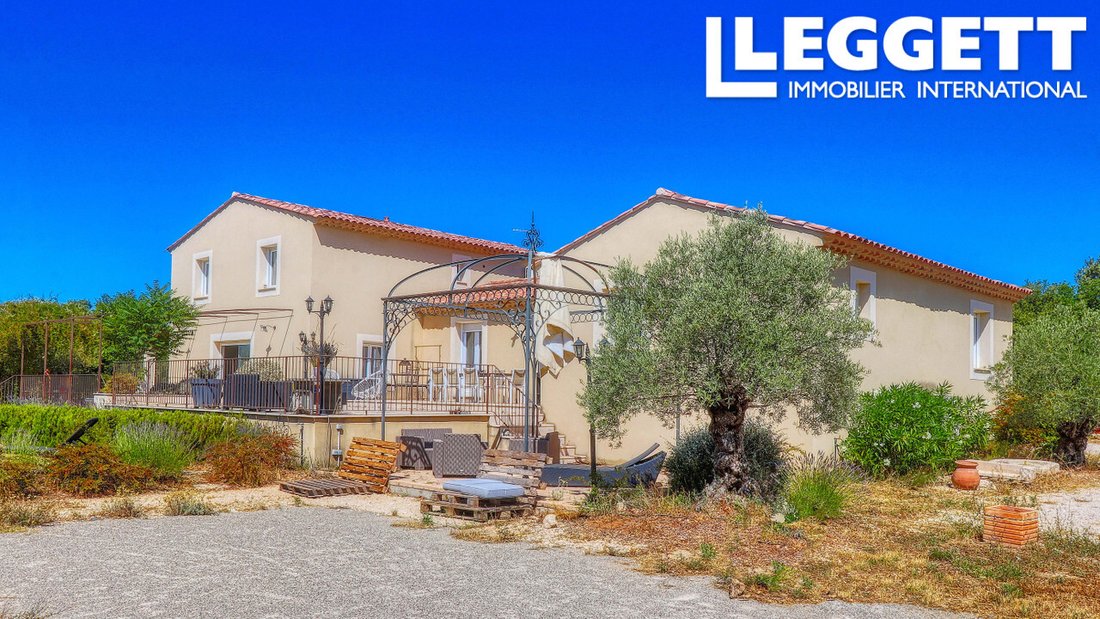 Villa in Villars, Provence-Alpes-Côte d'Azur, France 1 - 14331157