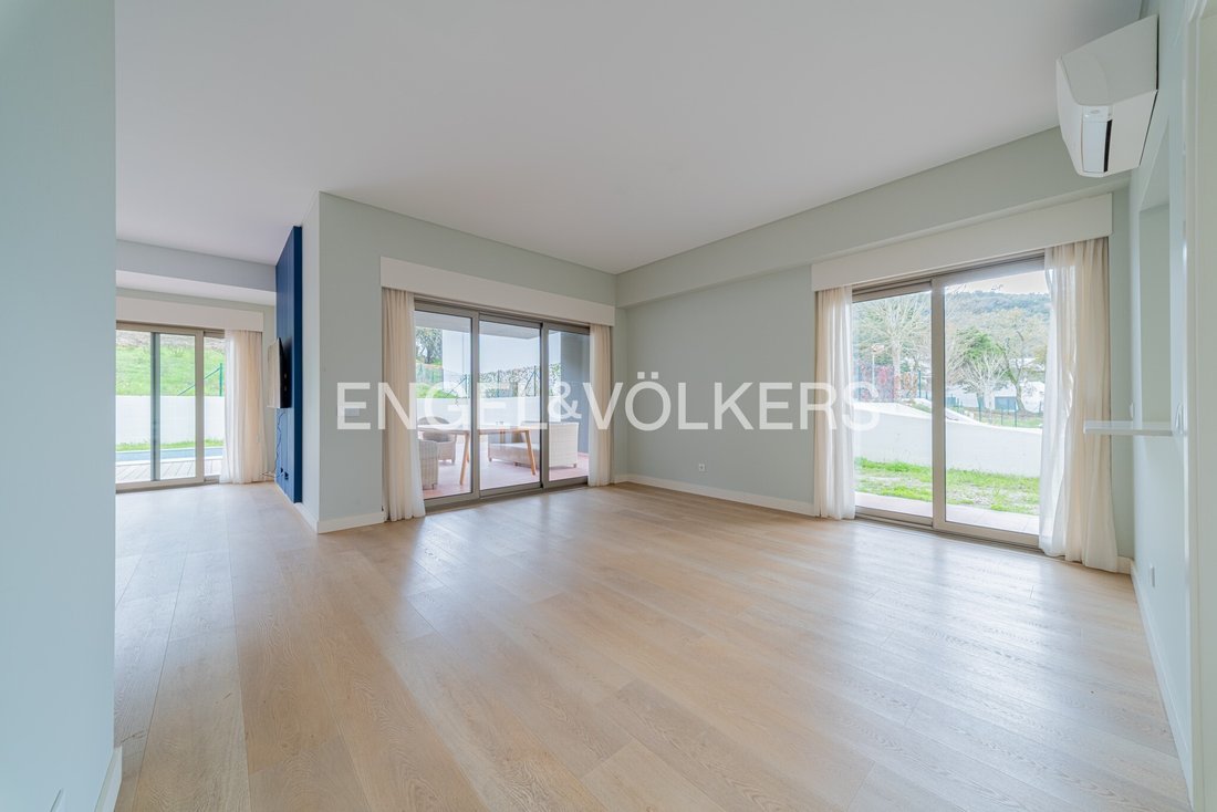 House in Bucelas, Lisbon, Portugal 2 - 16986616