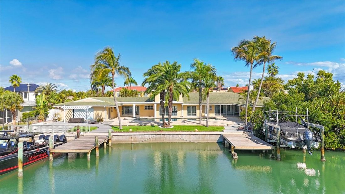 House in St. Pete Beach, Florida, United States 1 - 16986420