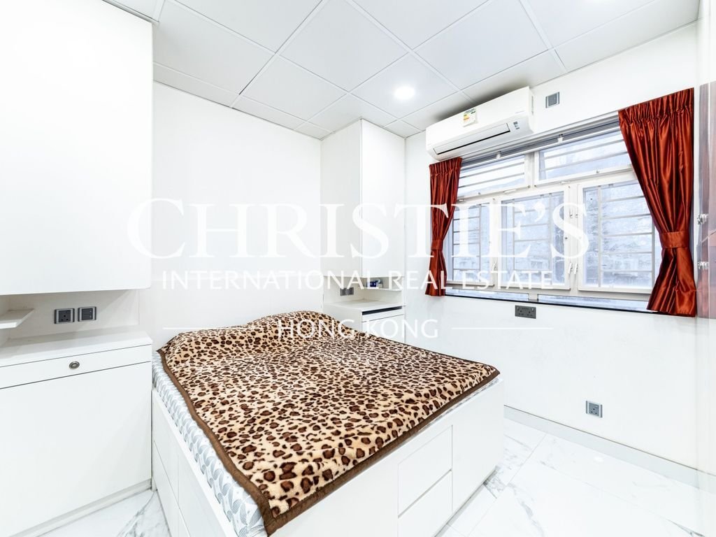 Apartment in Hong Kong, Hong Kong 3 - 16987271