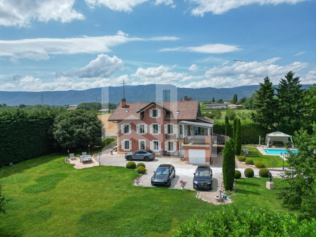Superbe Bastide De Caractère Sur Les Hauteurs De Nyon
