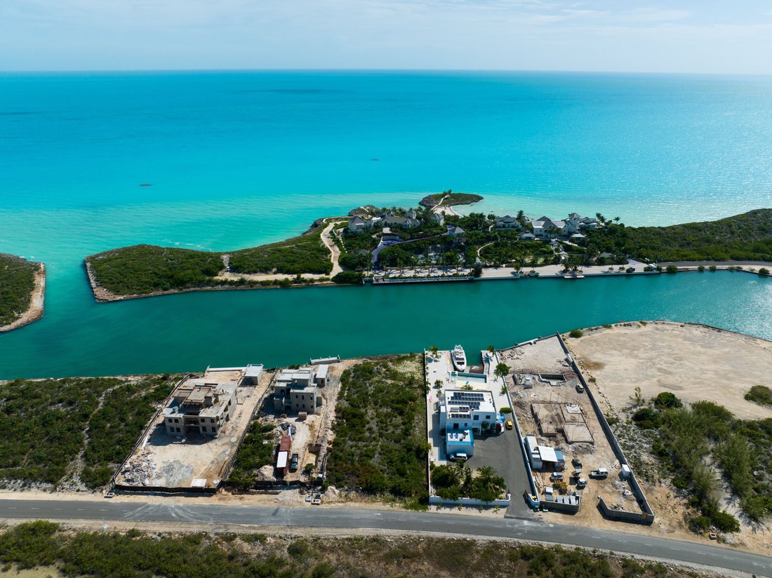 Land in Providenciales, Turks and Caicos Islands 5 - 16986792