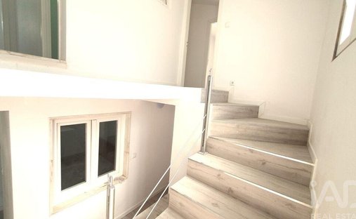 Townhouse in Ajuda, Lisbon, Portugal 1
