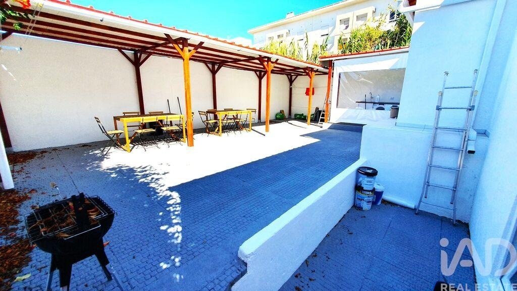 Townhouse in Ajuda, Lisbon, Portugal 2 - 16986909