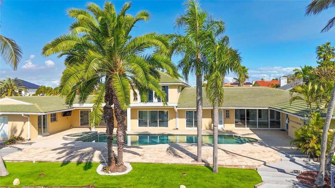 House in St. Pete Beach, Florida, United States 4 - 16986420
