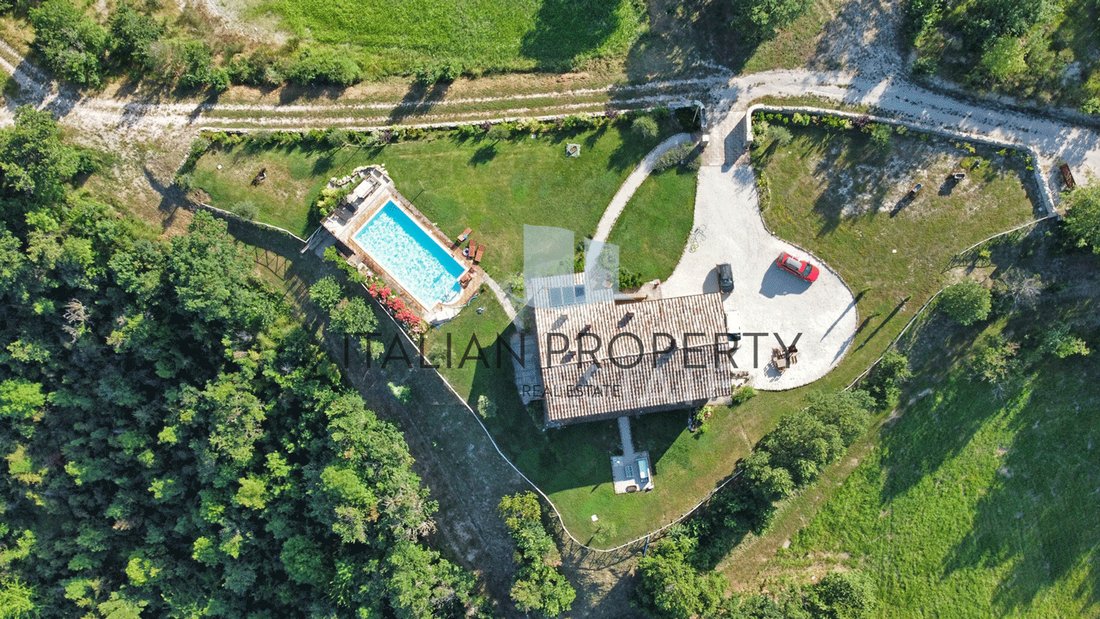 Farm Ranch in Pietralunga, Umbria, Italy 1 - 16987295