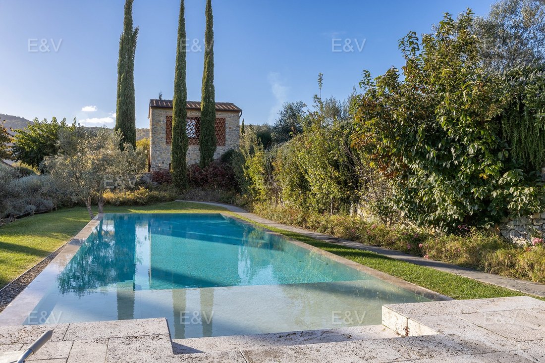 Country House in Bucine, Tuscany, Italy 5 - 16987669
