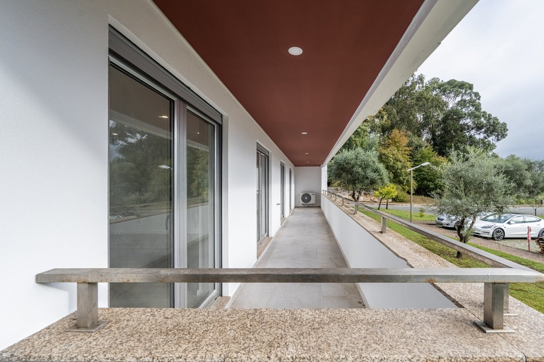 Apartment in Oliveira do Douro, Porto District, Portugal 3 - 16990864