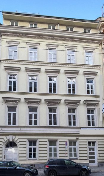 Charming Historic Apartment House In A Prime Location Of Vienna’s 4th District