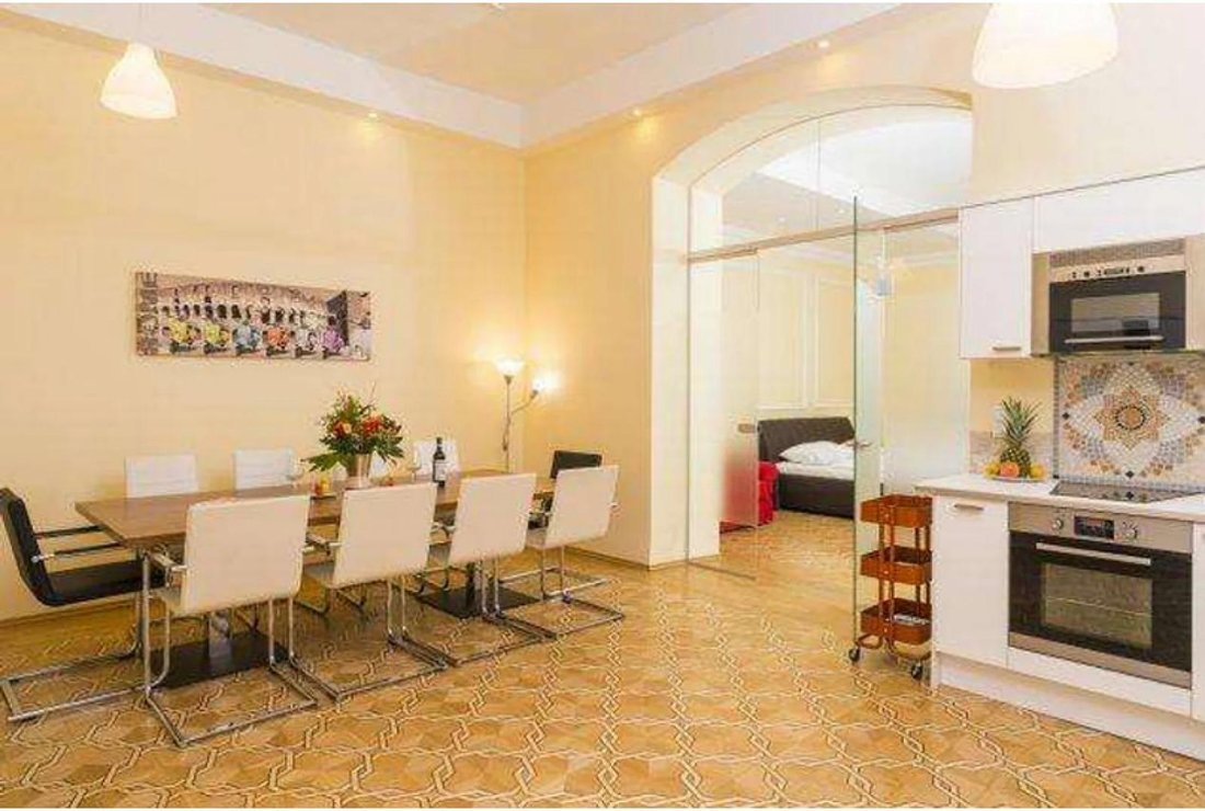 Stylish Apartment In A Prime City Centre Location – Near The Opera House