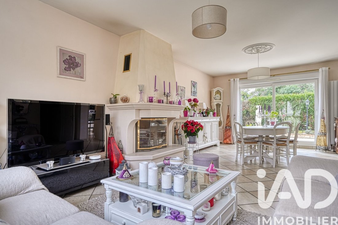 House in Andresy, Ile-de-France, France 3 - 16997712