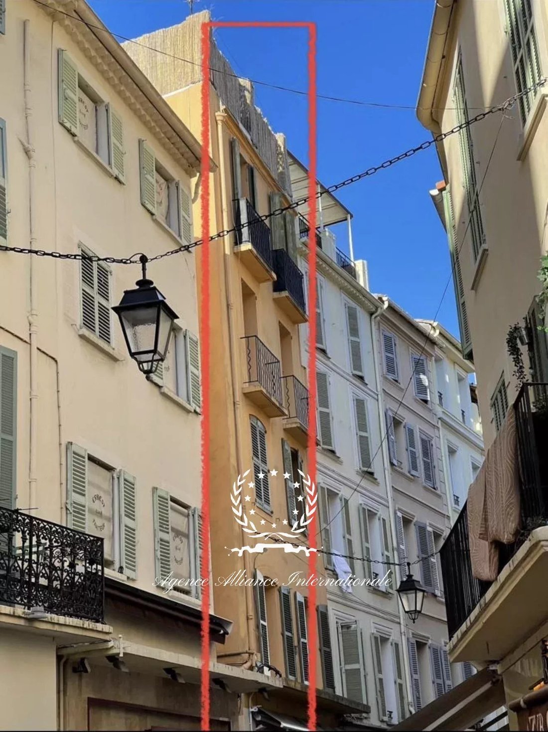 Cannes, Provence-Alpes-Côte d'Azur, France 4 - 16990707