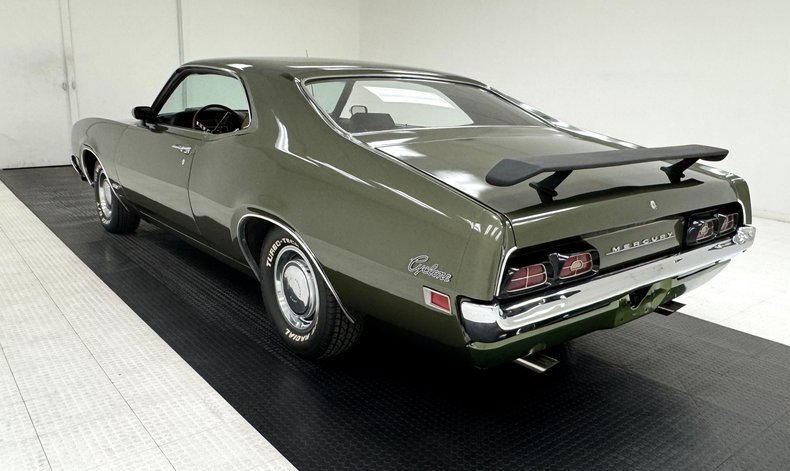 Coupe in Morgantown, United States 3 - 16995209